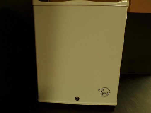 23l noise mini bar white - no,